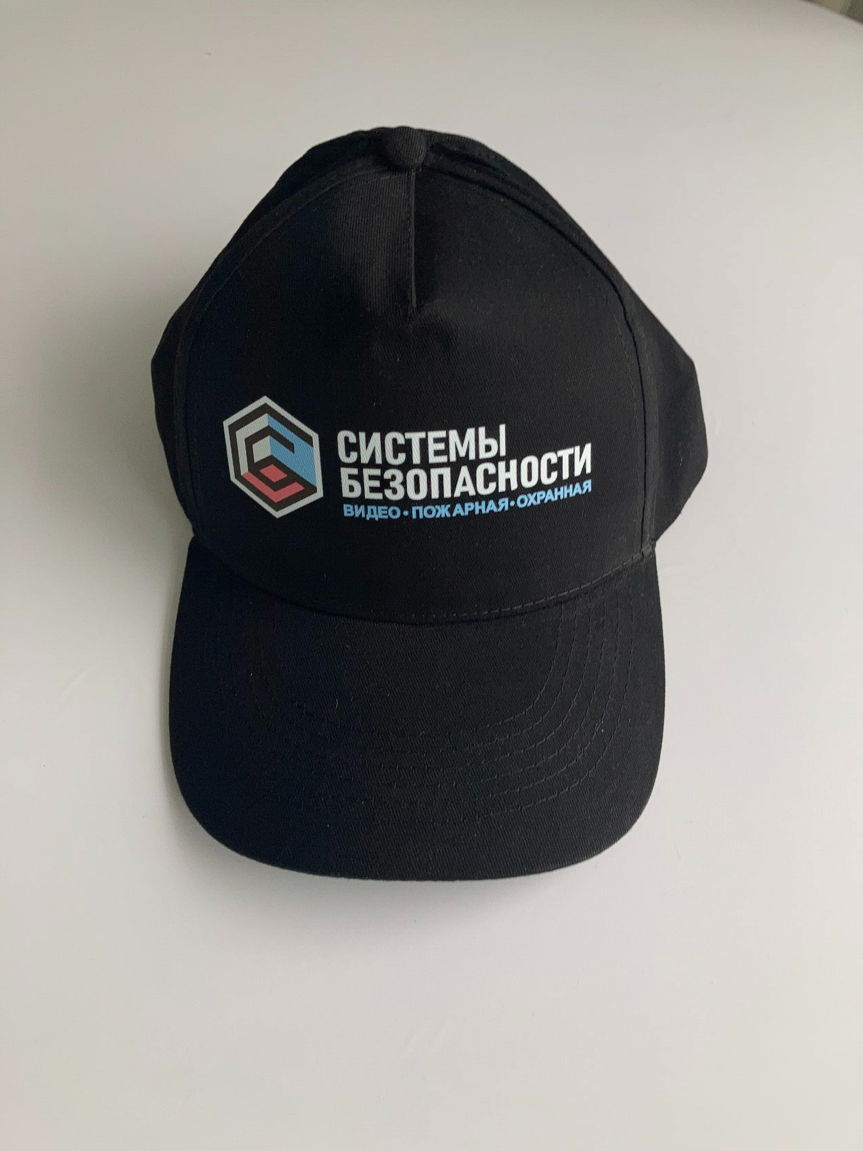Бейсболки и головные уборы